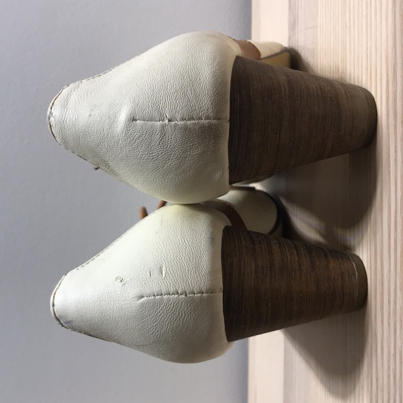 Vintage leather saddle shoe heels - Picture 4 of 10